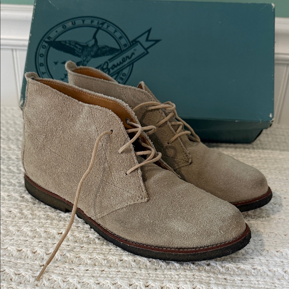 Like New Vintage Eddie Bauer Women's Tan Suede Chukka Boots